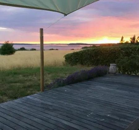 Live By Isefjorden In A With A View * Skibby